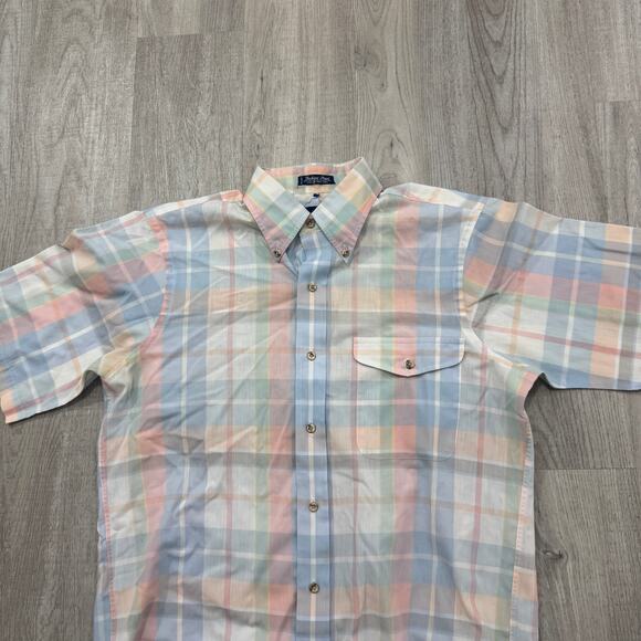Vintage Gant Short Sleeve Button Shirt Men's Medium 80s 90s Pastel Preppy Plaid - Picture 2 of 7